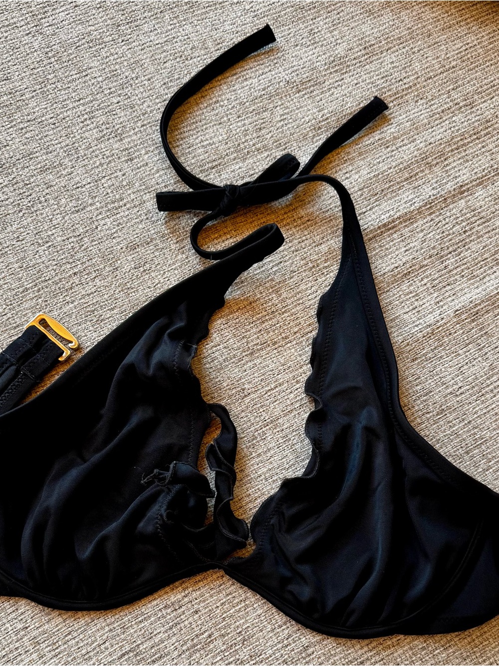 Victoria Secret Black Scallop Trim Halter Bikini Top